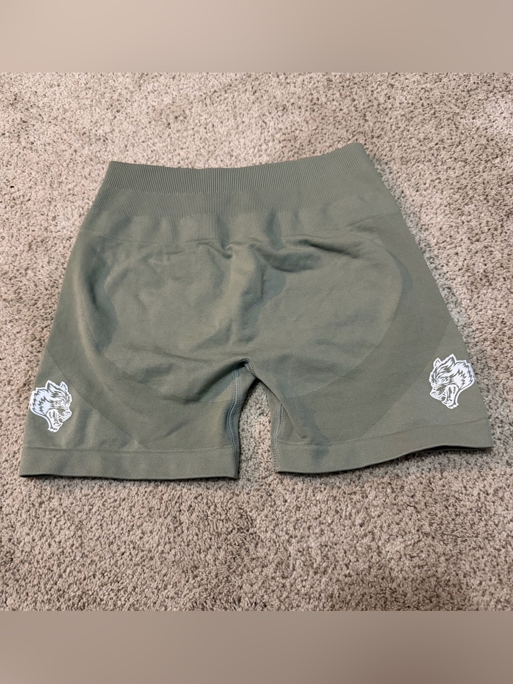Darc Sport Wolf Kanji “Energy” Pump Shorts